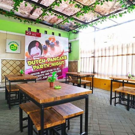 Pondok Backpacker Malang Kültér fotó