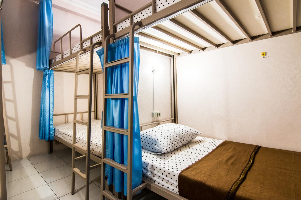 Pondok Backpacker Malang Kültér fotó